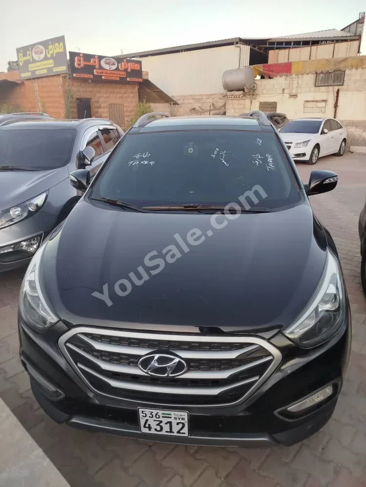 Hyundai Tucson 2014 Automatic 140,000 km 4 Cylinder FWD SUV Black Diesel