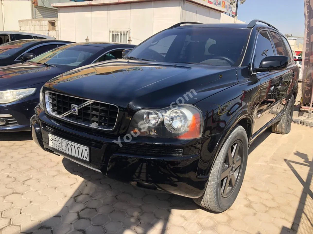 Volvo XC 90 2007 Automatic 200,000 km 6 Cylinder 4WD SUV Black Gasoline