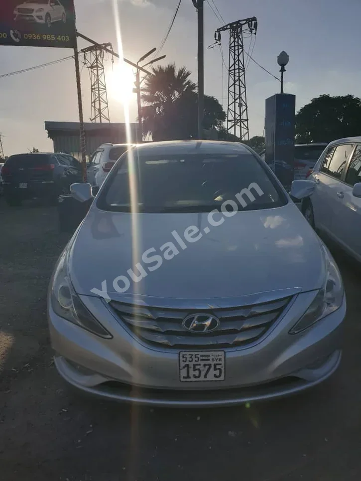 Hyundai Sonata 2014 Automatic 123,000 km 4 Cylinder FWD Sedan Silver Gasoline