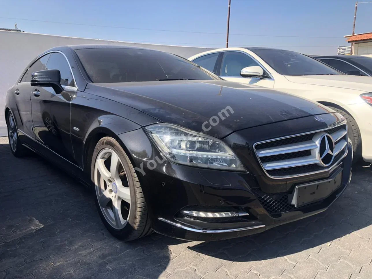 Mercedes-Benz  CLS-Class  350  2012  Automatic  157,000 km  4 Cylinder  RWD  Sedan  Black  Gasoline