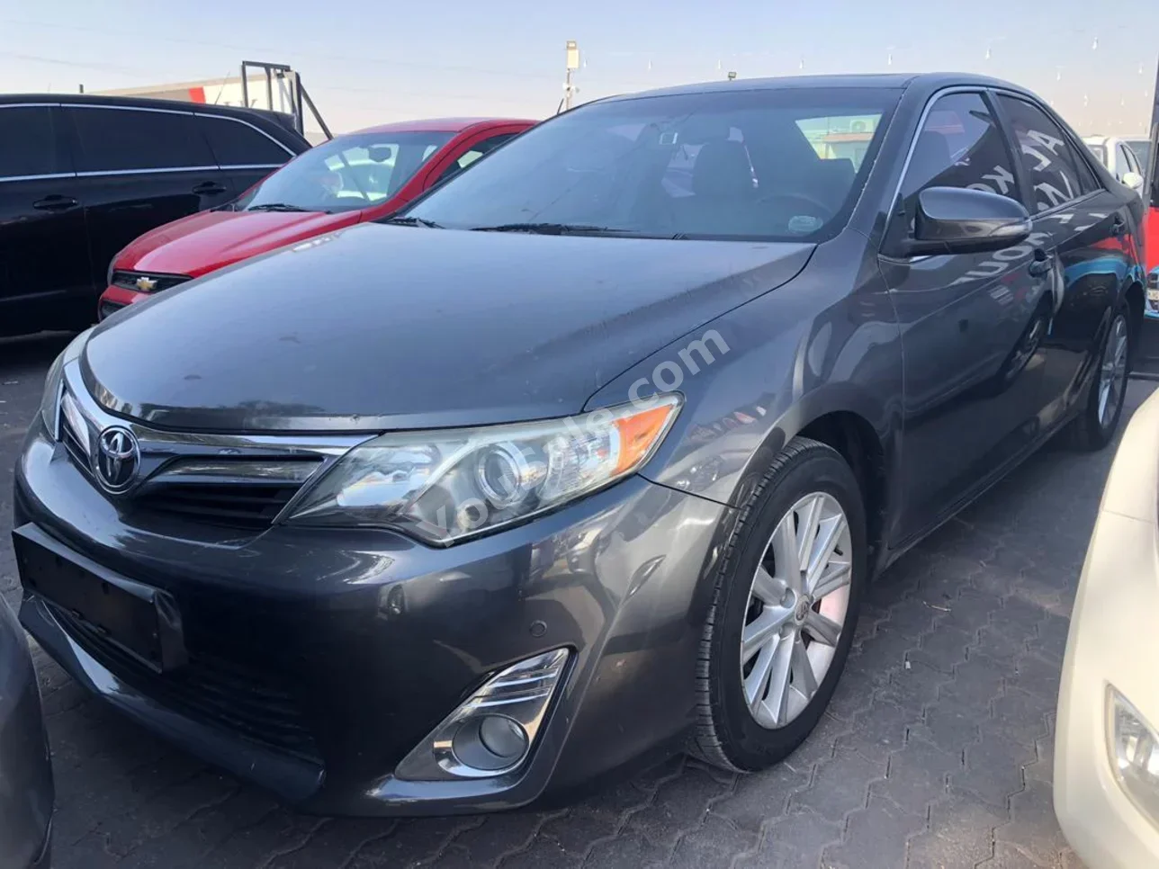 Toyota Camry XLE 2012 Automatic 199,000 km 6 Cylinder FWD Sedan Dark Gray Gasoline