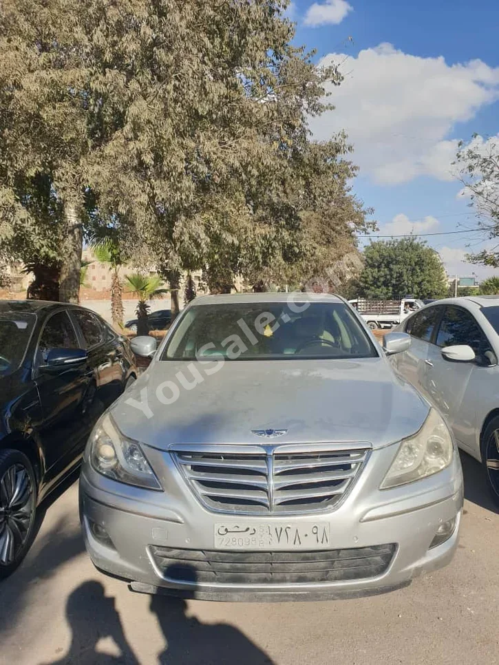 Genesis G80 2010 Automatic 140,000 km 6 Cylinder RWD Sedan Silver Gasoline