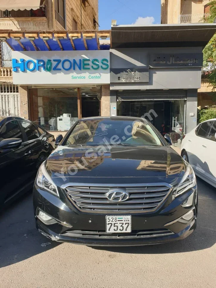 Hyundai Sonata 2016 Automatic 200,000 km 4 Cylinder FWD Sedan Black Gasoline