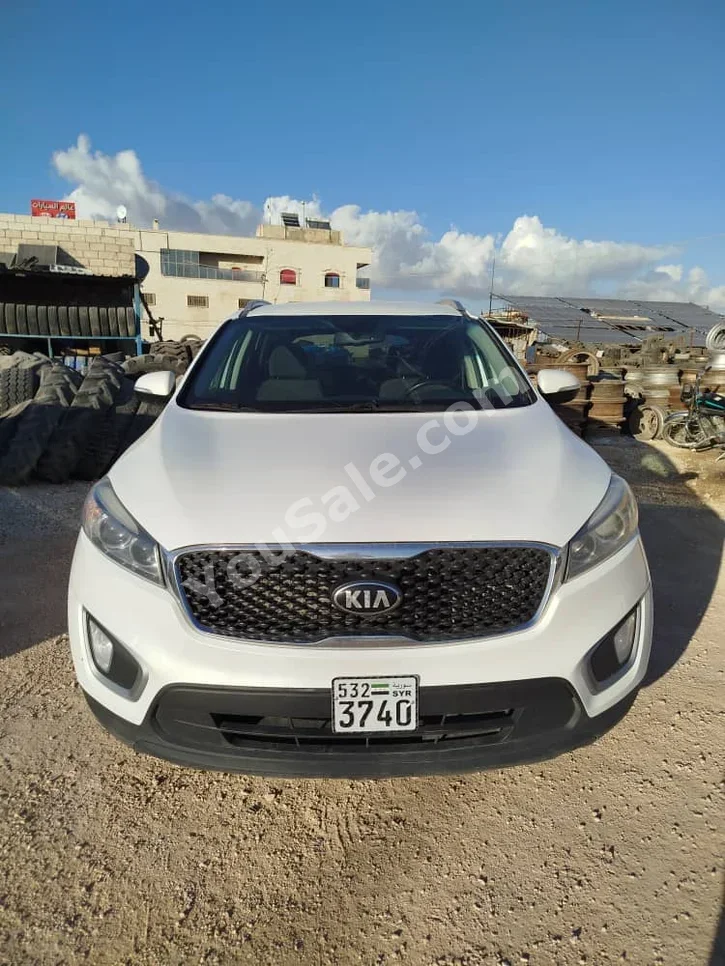 Kia  Sorento  2017  Automatic  200,000 km  4 Cylinder  FWD  SUV  White  Gasoline