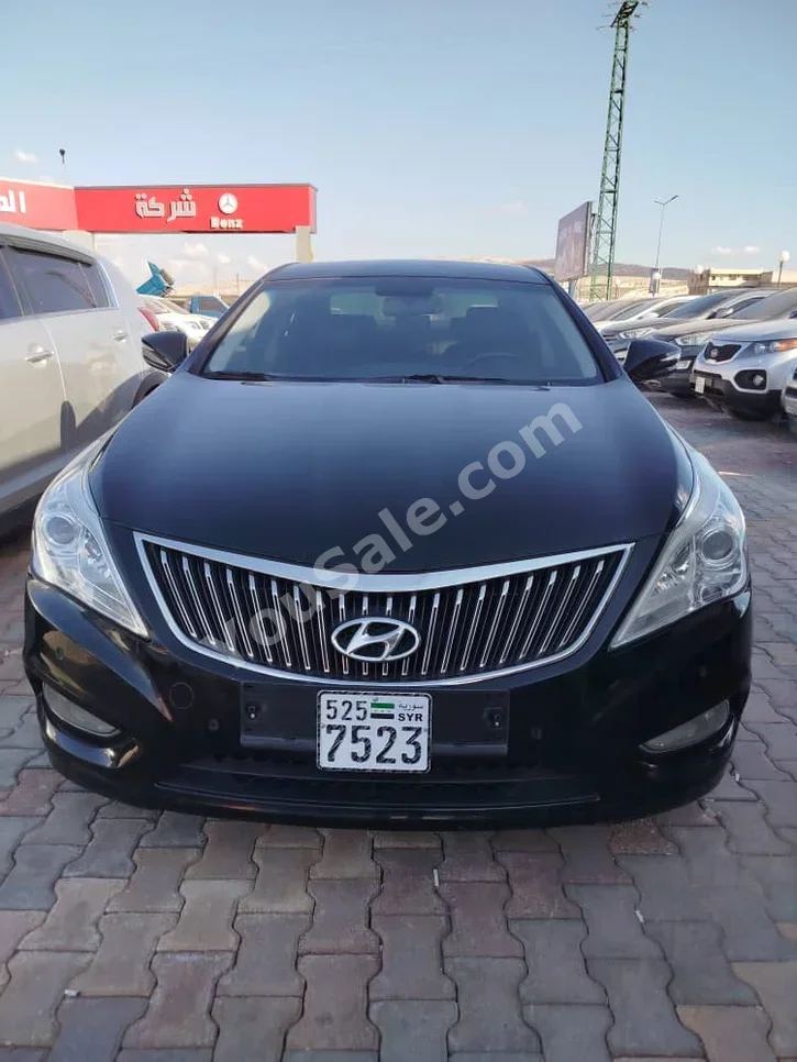 Hyundai Grandeur 2013 Automatic 85,000 km 4 Cylinder FWD Sedan Black Gasoline