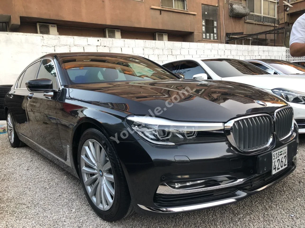 BMW 7-Series 730 Li 2016 Automatic 92,000 km 6 Cylinder RWD Sedan Black Gasoline
