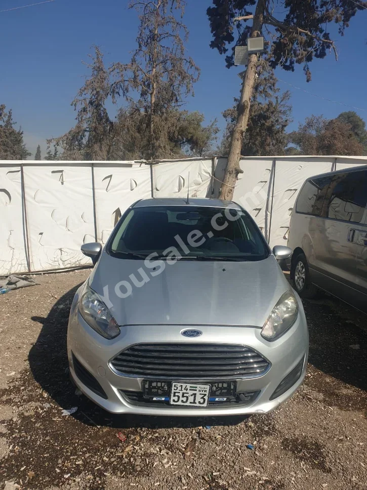 Ford Fiesta 2014 Manual 203,000 km 4 Cylinder FWD Hatchback Silver Diesel