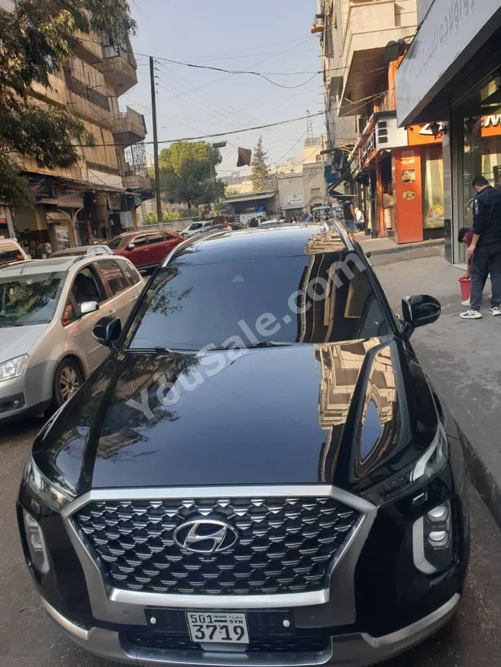 Hyundai Palisade 2021 Automatic 81,000 km 6 Cylinder 4WD SUV Black Gasoline