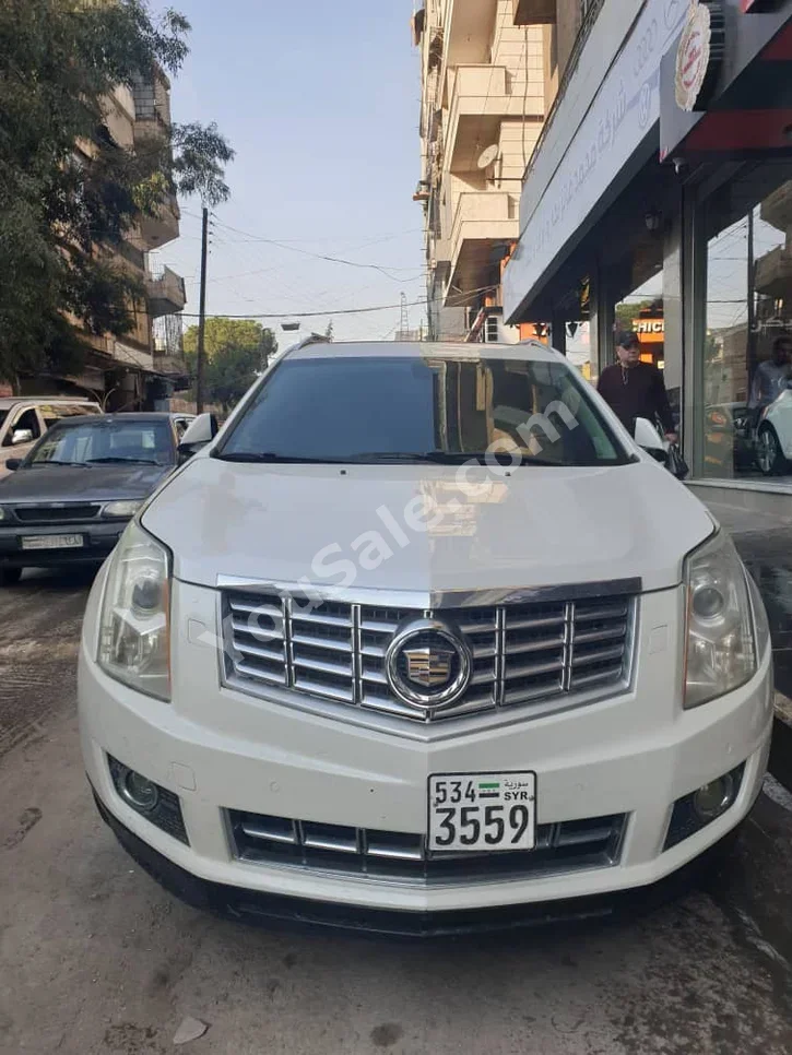 Cadillac SRX 4 2016 Automatic 136,000 km 6 Cylinder 4WD SUV White Gasoline