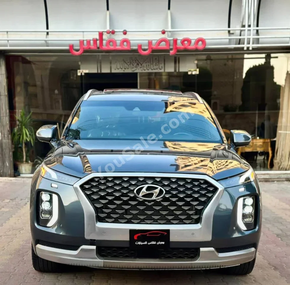 Hyundai  Palisade  2021  Automatic  49,000 km  6 Cylinder  4WD  SUV  Gray Metallic  Gasoline