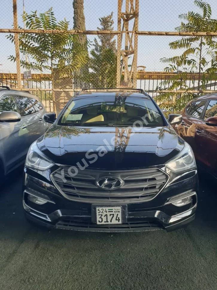 Hyundai Santa Fe 2017 Automatic 138,000 km 4 Cylinder FWD SUV Black Gasoline