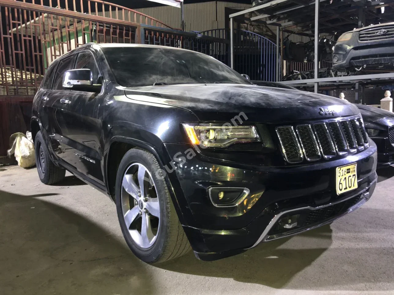 Jeep  Cherokee  2014  Automatic  176,000 km  6 Cylinder  AWD  SUV  Black  Gasoline