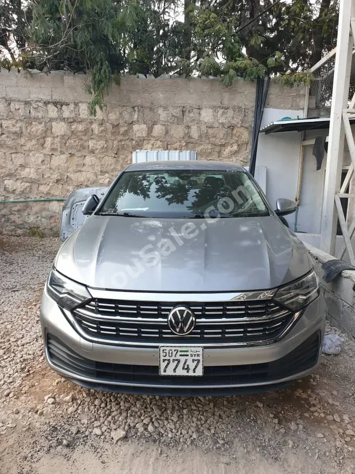 Volkswagen Jetta SE 2024 Automatic 17,000 km 4 Cylinder FWD Sedan Silver Gasoline