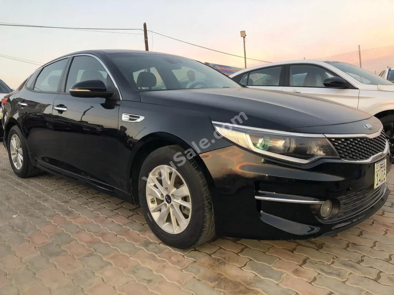 Kia  Optima  2016  Automatic  268,000 km  4 Cylinder  FWD  Sedan  Black  Gasoline