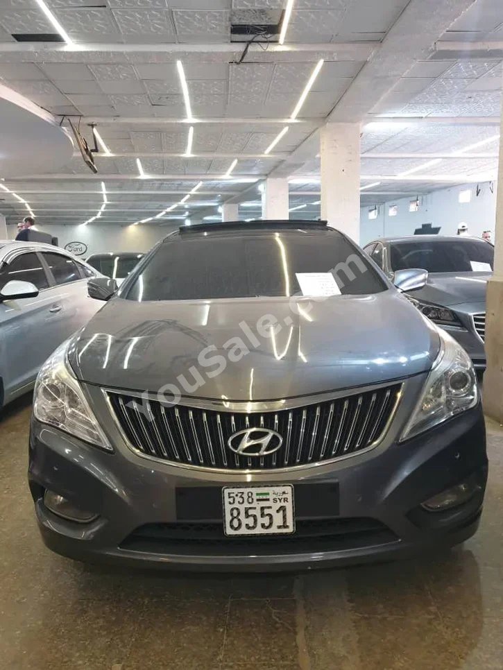 Hyundai  Grandeur  2012  Automatic  100,000 km  6 Cylinder  FWD  Sedan  Gray  Gasoline