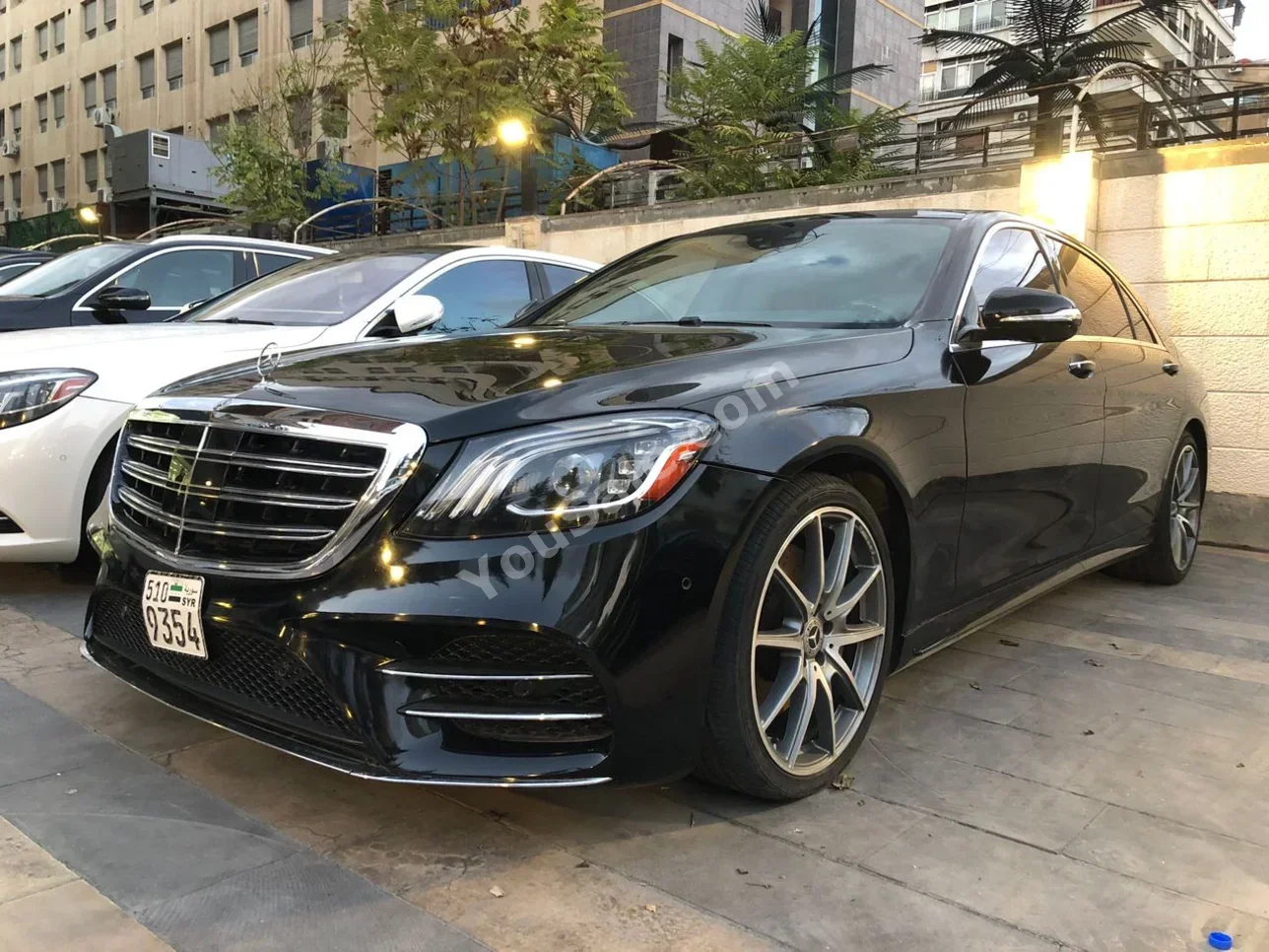 Mercedes-Benz  S-Class  450  2020  Automatic  93,000 km  6 Cylinder  4WD  Sedan  Black  Gasoline