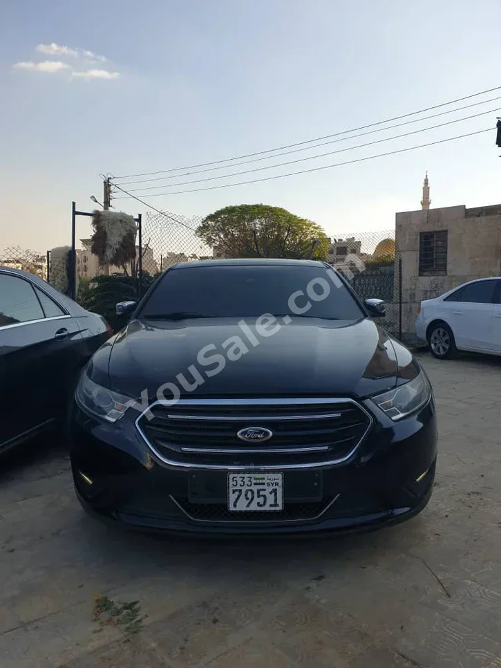 Ford Taurus Limited 2014 Automatic 130,000 km 4 Cylinder FWD Sedan Black Gasoline