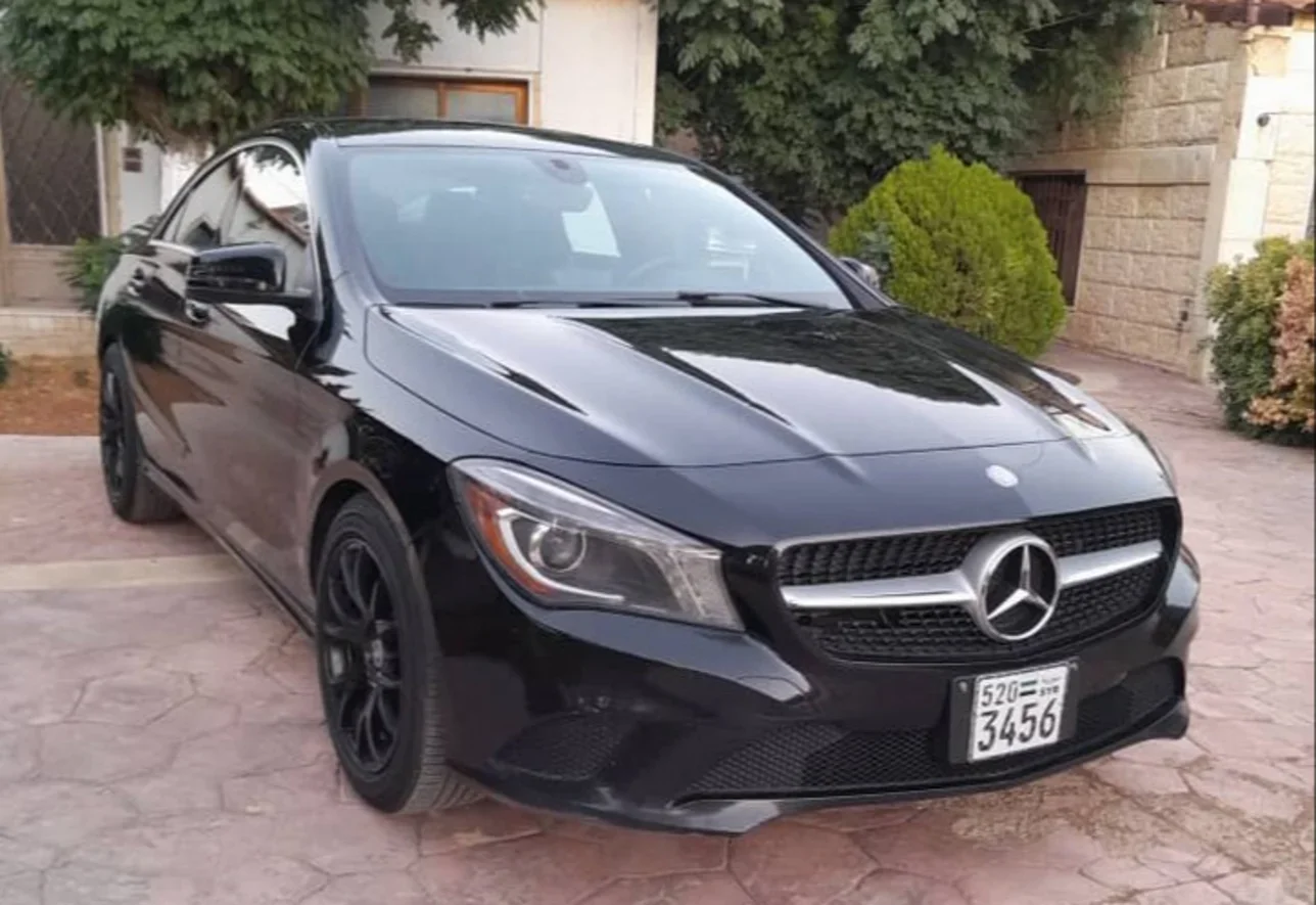 Mercedes-Benz CLA-Class 250 2014 Automatic 126,000 km 4 Cylinder 4WD Sedan Black Gasoline