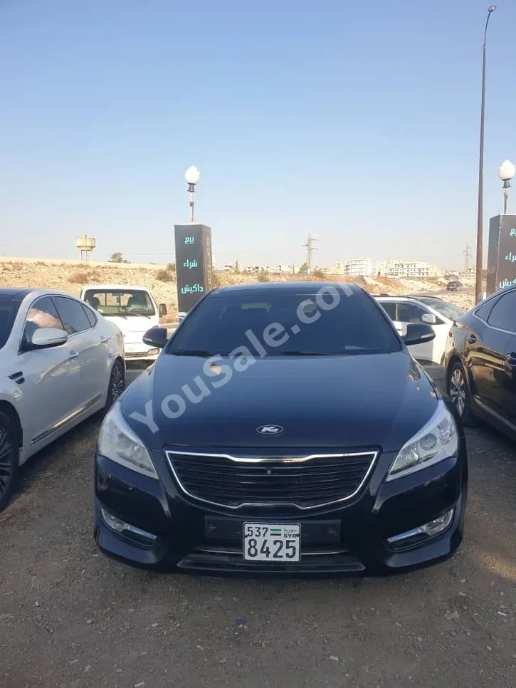 Kia  K7  2011  Automatic  186,000 km  4 Cylinder  FWD  Sedan  Black  Gasoline
