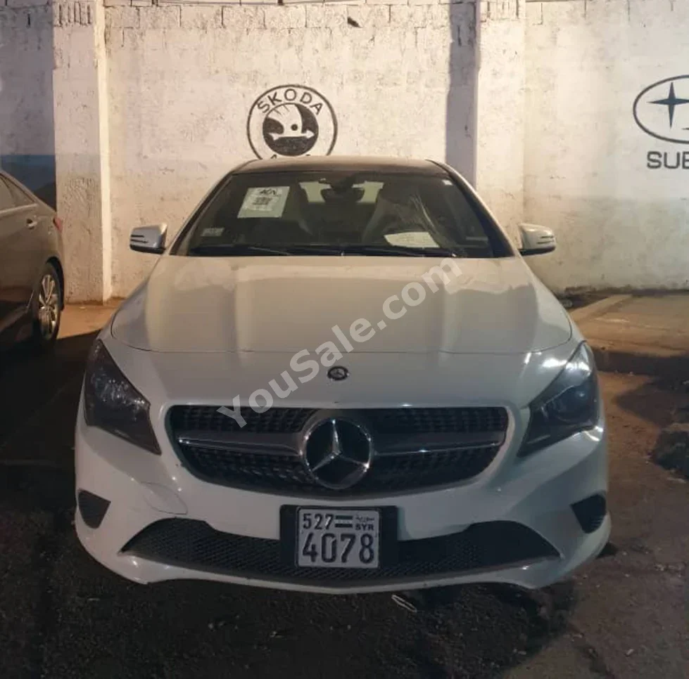 Mercedes-Benz CLA-Class 250 2015 Automatic 137,000 km 4 Cylinder 4WD Sedan White Gasoline