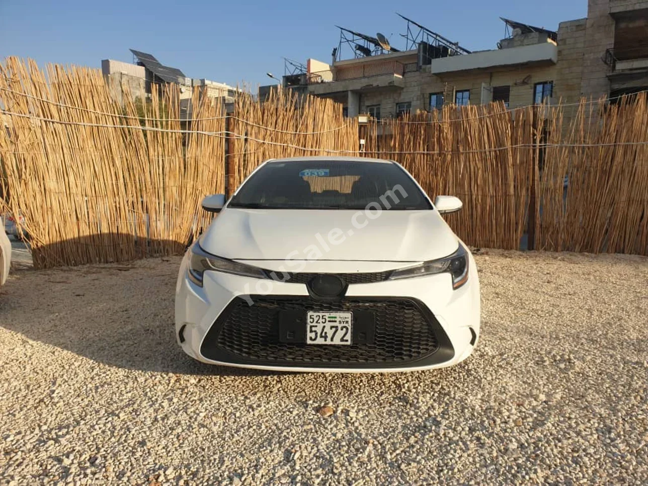 Toyota Levin 2021 Automatic 160,000 km 4 Cylinder FWD Sedan White Gasoline
