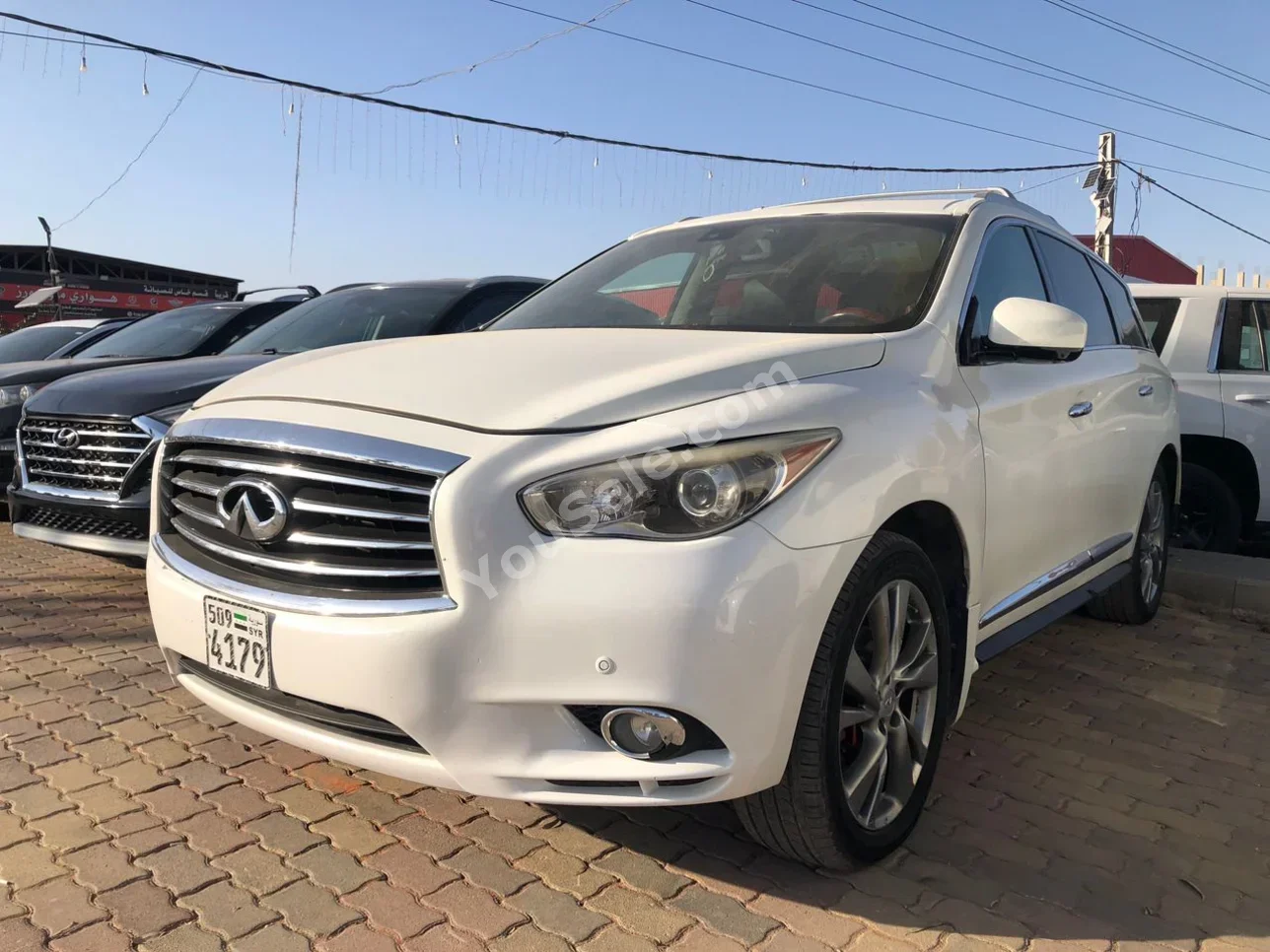 Infiniti QX 60 2014 Automatic 168,000 km 6 Cylinder AWD SUV White Gasoline