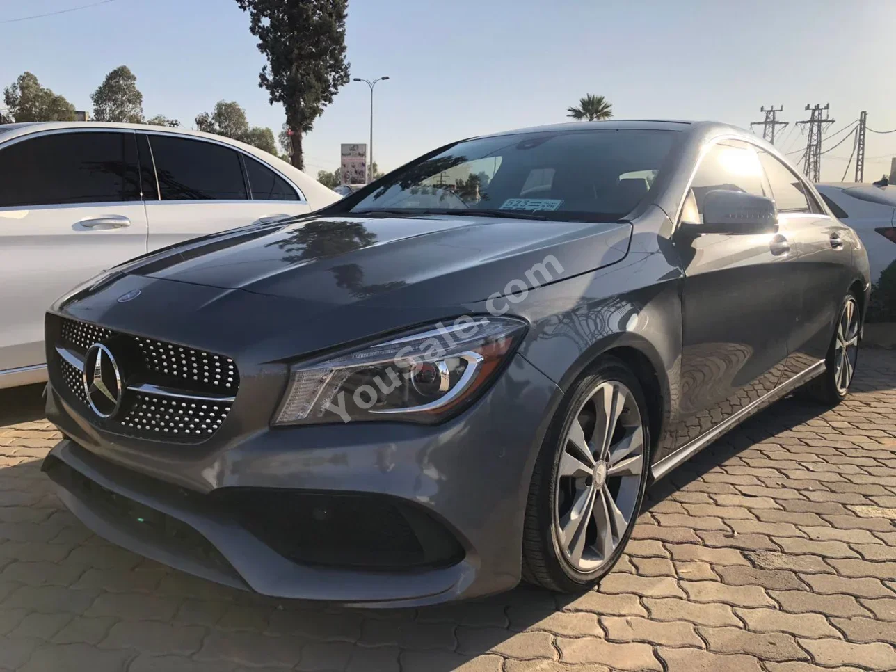 مرسيدس - بنز  GLA-Class  250  2014  اتوماتيك  126,000 كم  6 سلندر  دفع خلفي  سيدان  رمادي  بنزين