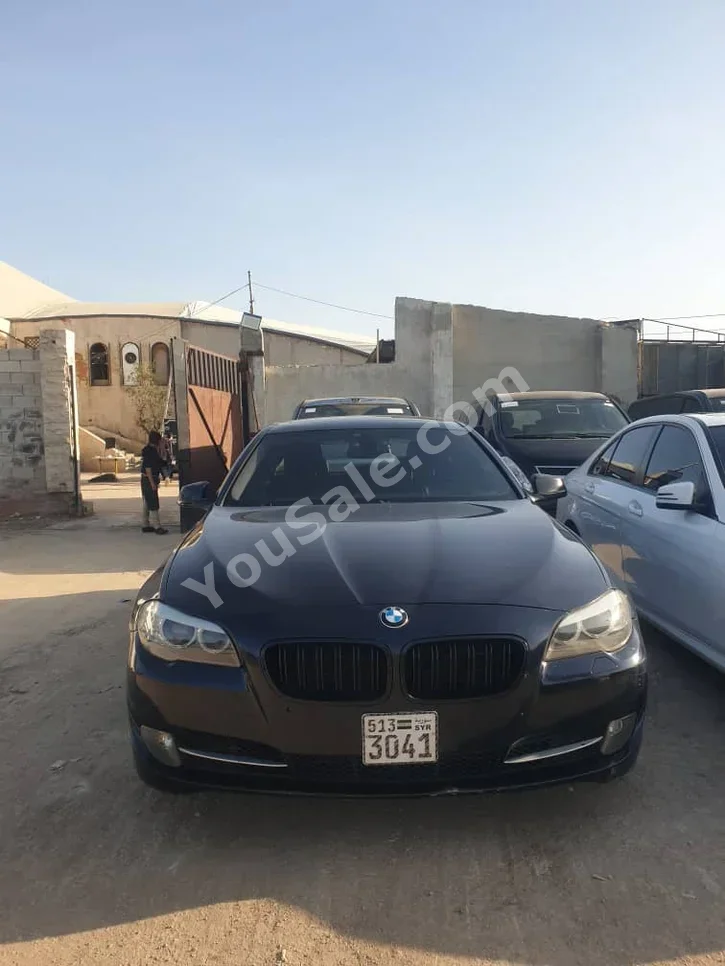 BMW  5-Series  520i  2010  Automatic  285,000 km  4 Cylinder  RWD  Sedan  Black  Diesel