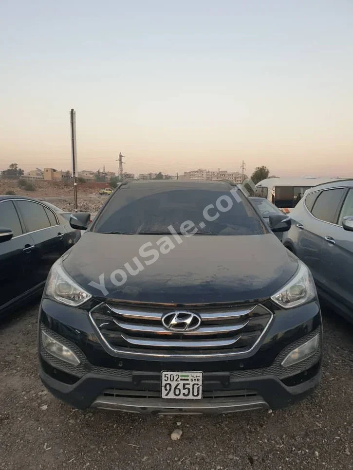 Hyundai  Santa Fe  2013  Automatic  133,000 km  4 Cylinder  FWD  SUV  Black  Diesel