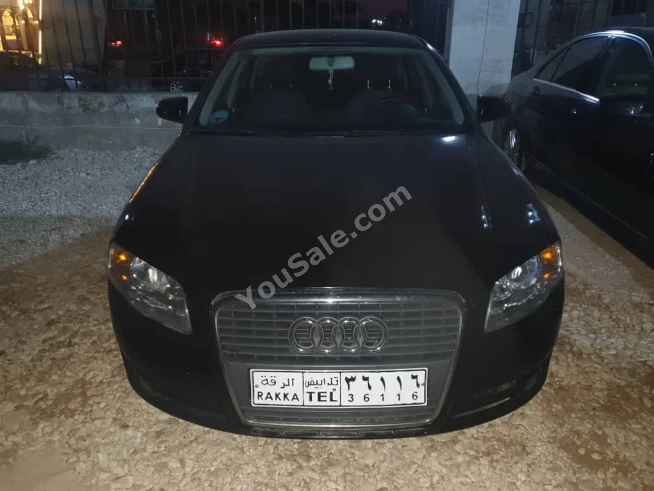 Audi  A4  2006  Manual  298,000 km  4 Cylinder  RWD  Hatchback  Black  Diesel