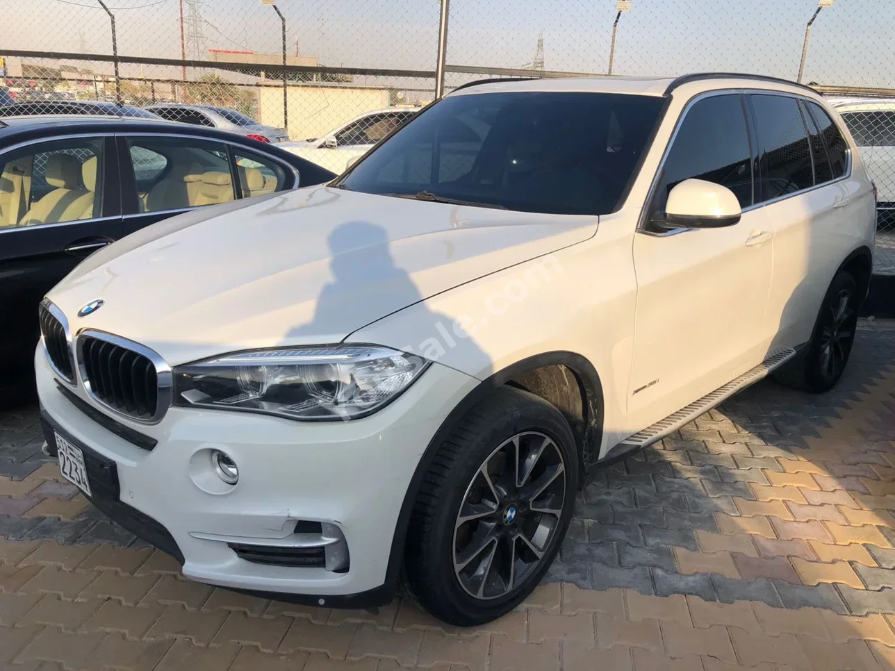 BMW  X-Series  5  2017  Automatic  149,000 km  6 Cylinder  AWD  SUV  White  Gasoline
