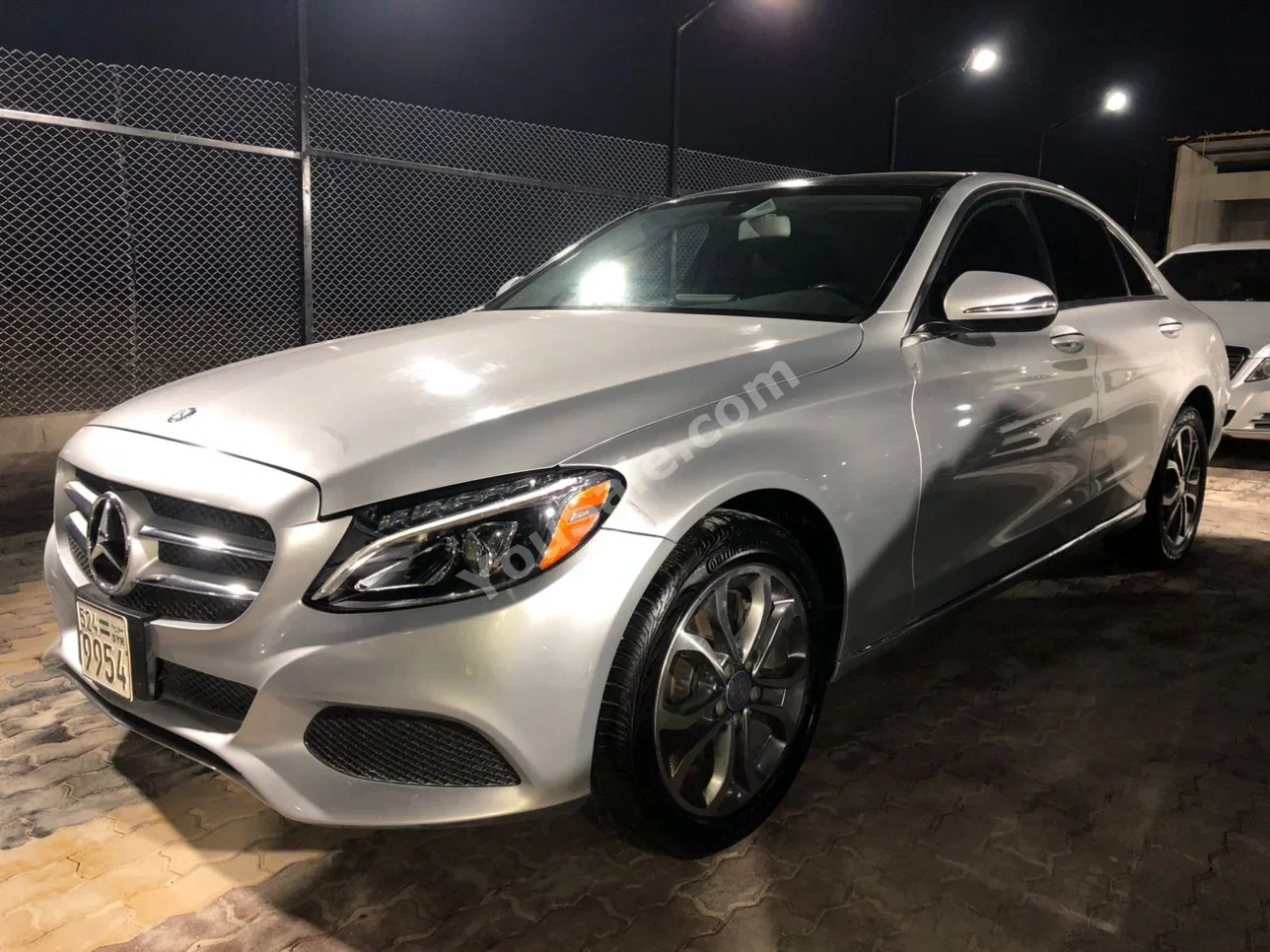 Mercedes-Benz  C-Class  300  2017  Automatic  170,000 km  4 Cylinder  RWD  Sedan  Silver  Gasoline