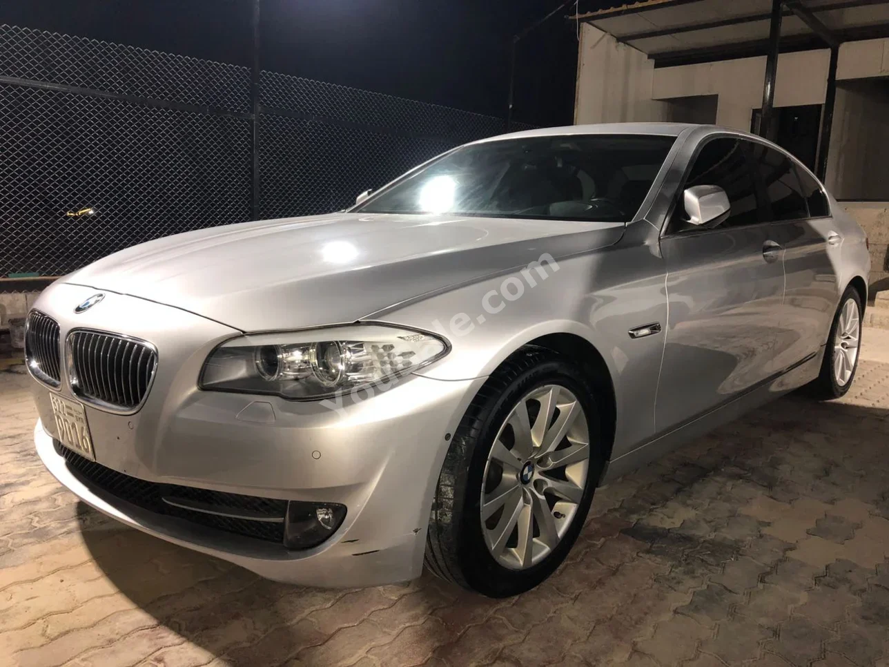 BMW  5-Series  528i  2011  Automatic  170,000 km  6 Cylinder  RWD  Sedan  Silver  Gasoline
