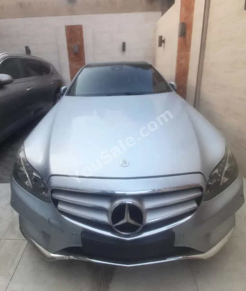 Mercedes-Benz E-Class 300 2014 Automatic 133,000 km 6 Cylinder 4WD Sedan Silver Gasoline