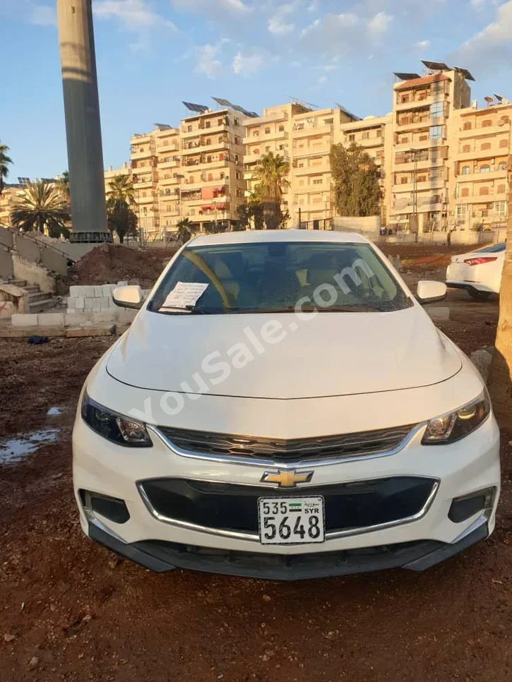 Chevrolet Malibu LS 2017 Automatic 160,000 km 4 Cylinder FWD Sedan White Gasoline