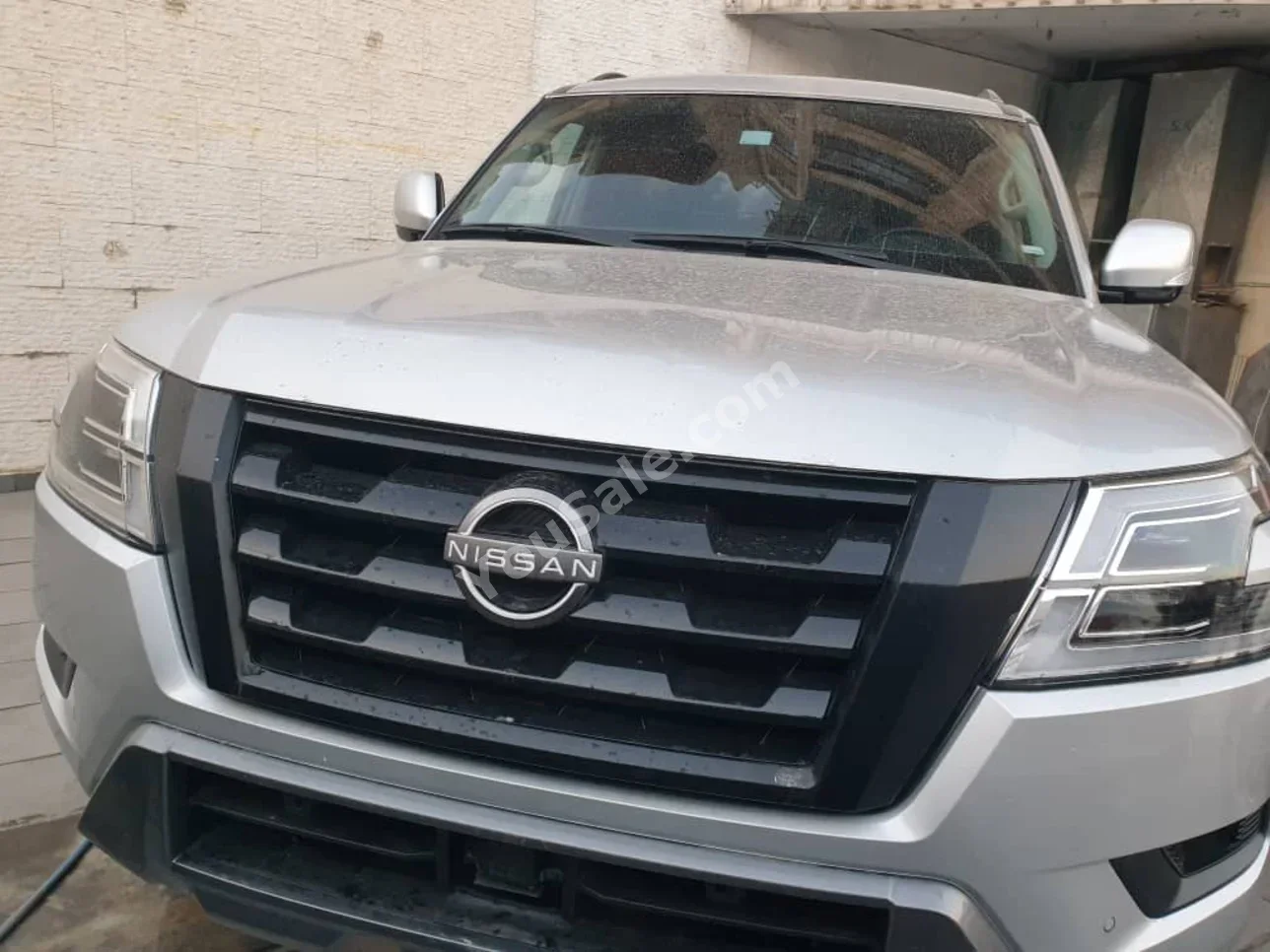Nissan  Armada  2022  Automatic  96,000 km  8 Cylinder  4WD  SUV  Silver  Gasoline