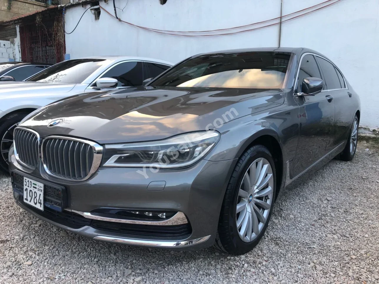 BMW 7-Series 730 Li 2016 Automatic 67,000 km 6 Cylinder 4WD Sedan Gray Gasoline