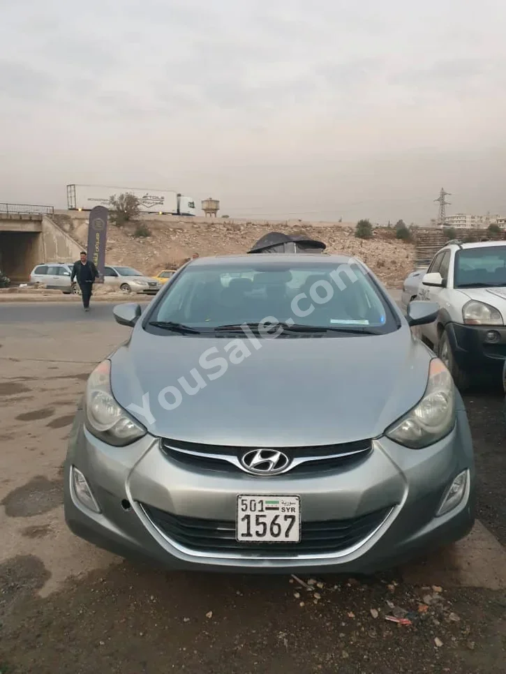 Hyundai  Elantra  2012  Automatic  88,000 km  4 Cylinder  FWD  Sedan  Gray  Gasoline