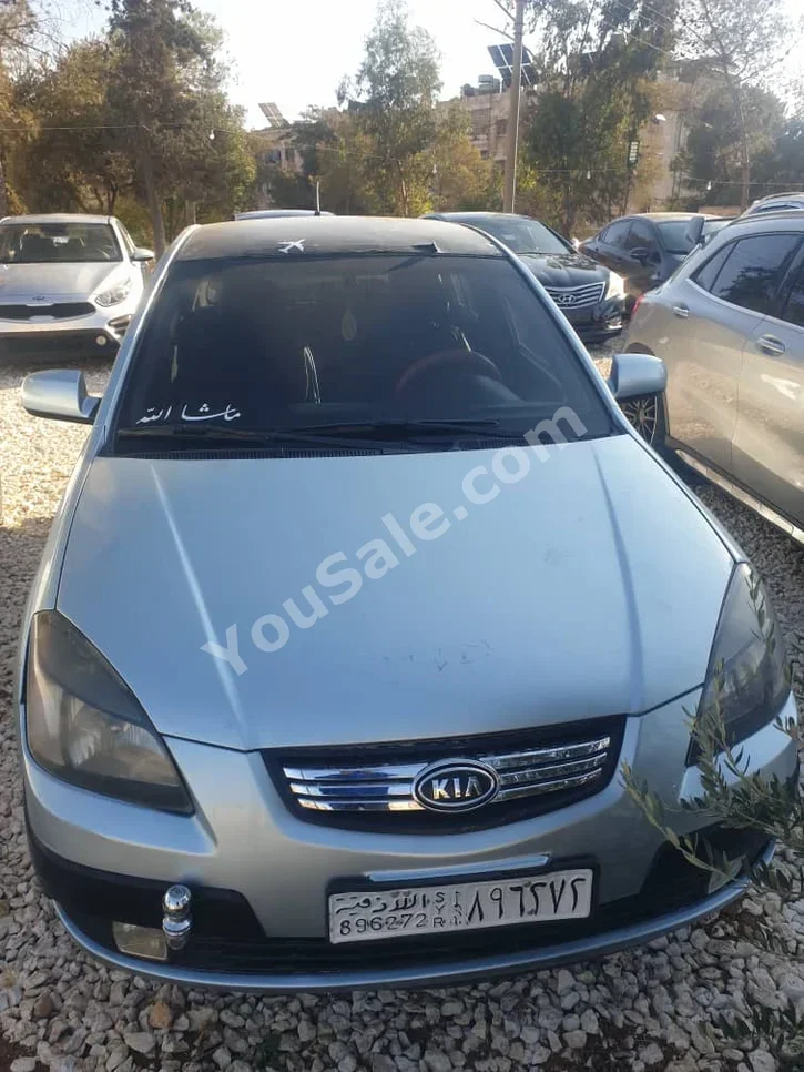 Kia Rio 2005 Manual 383,000 km 4 Cylinder FWD Hatchback Sky Blue Gasoline
