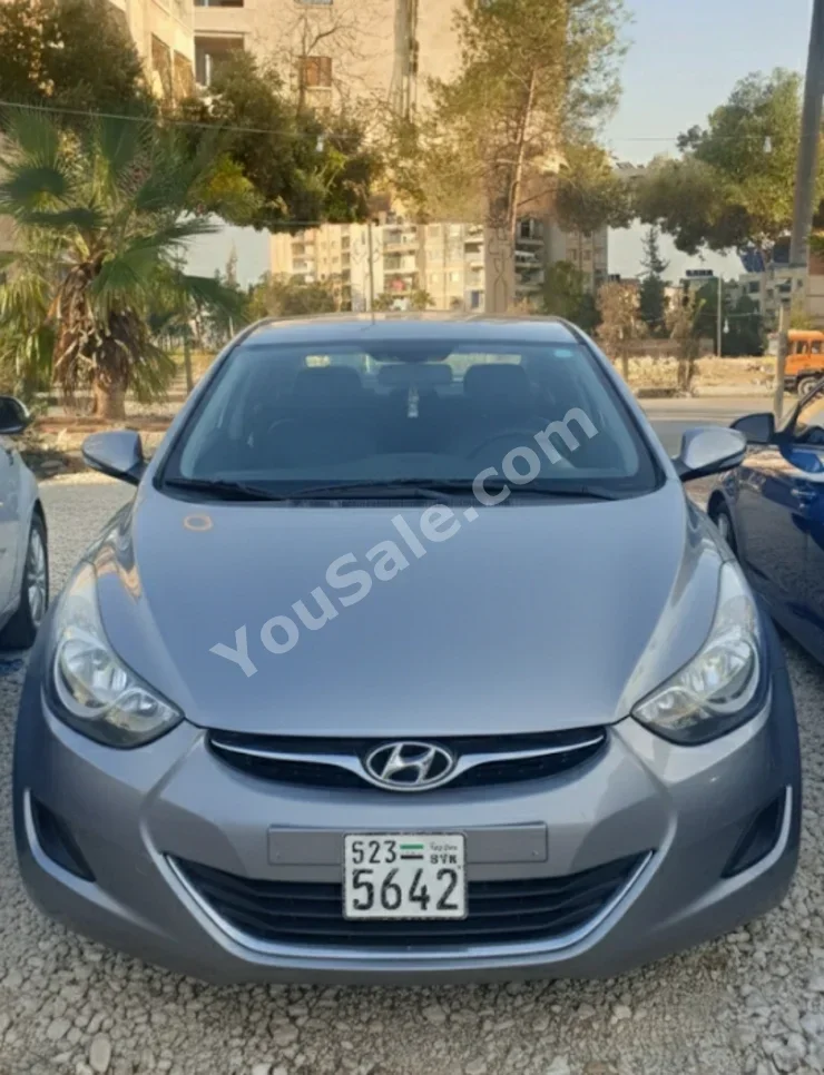 Hyundai Avante 2011 Automatic 127,000 km 4 Cylinder FWD Sedan Gray Gasoline