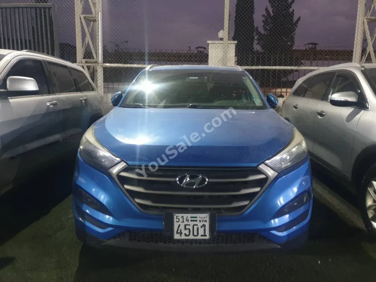 Hyundai Tucson 2016 Automatic 136,000 km 4 Cylinder FWD SUV Blue Gasoline