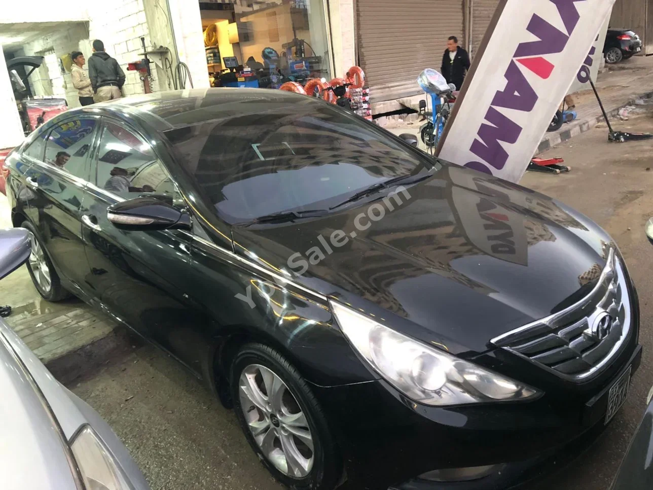 هيونداي سوناتا 2013 اتوماتيك 168,000 كم 4 سلندر دفع أمامي سيدان أسود بنزين