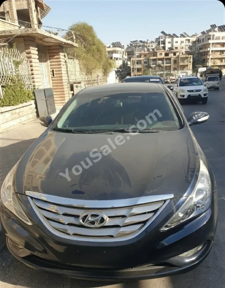 Hyundai  Sonata  2012  Automatic  156,000 km  4 Cylinder  FWD  Sedan  Black  Gasoline