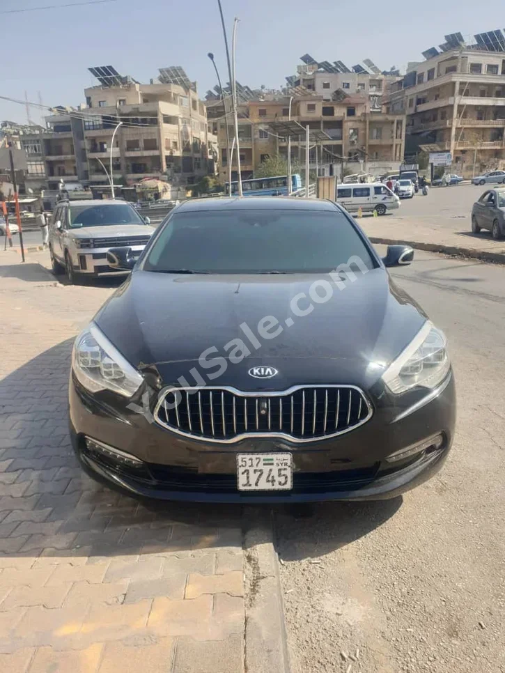 Kia  K9  2013  Automatic  175,000 km  6 Cylinder  FWD  Sedan  Black  Gasoline