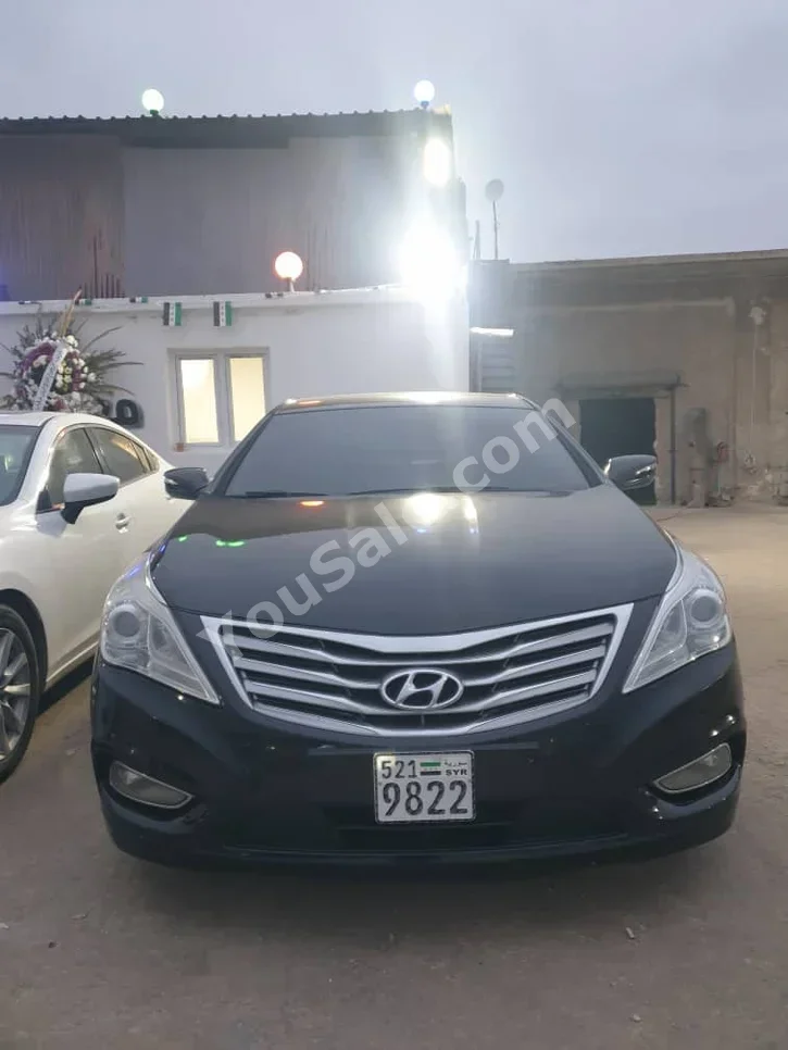 Hyundai Grandeur 2012 Automatic 150,000 km 6 Cylinder FWD Sedan Black Gasoline