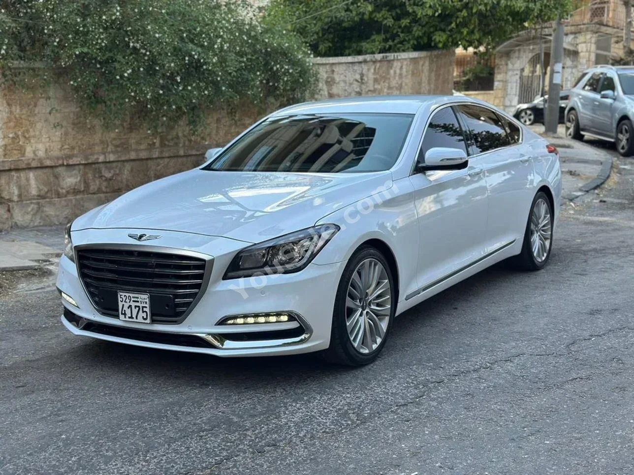 Genesis  G80  2017  Automatic  90,000 km  6 Cylinder  FWD  Sedan  White  Gasoline