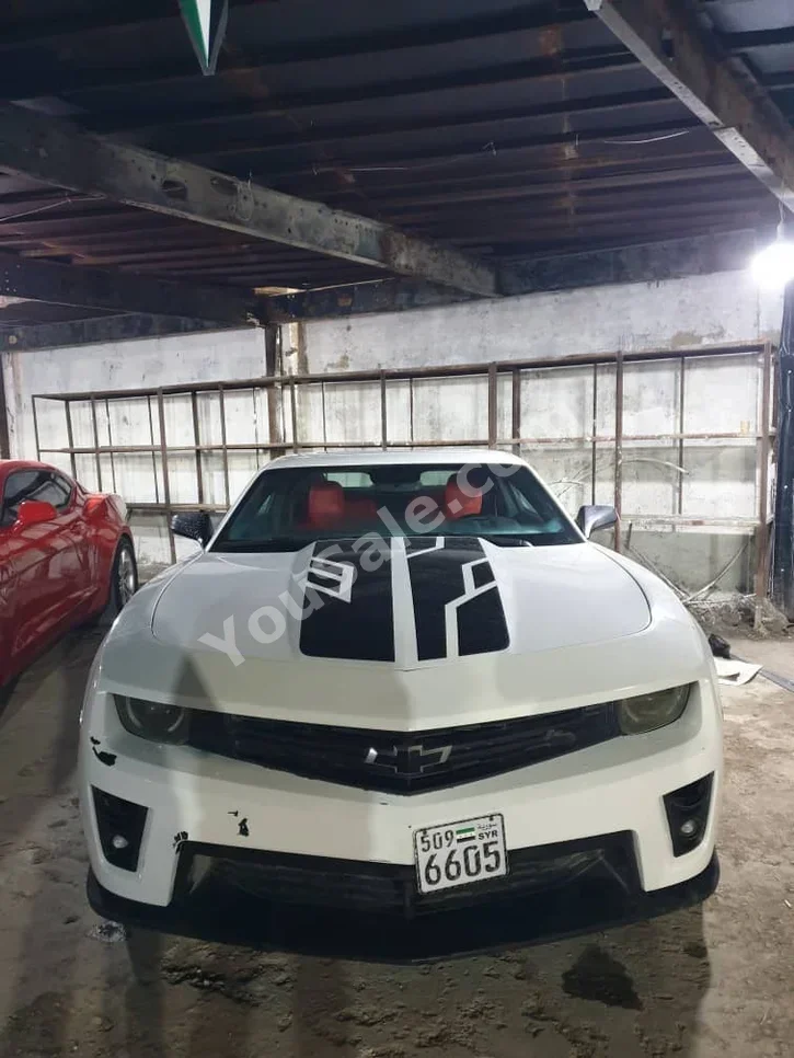 Chevrolet Camaro RS 2010 Automatic 130,000 km 6 Cylinder 4WD Coupe / Sport White Gasoline