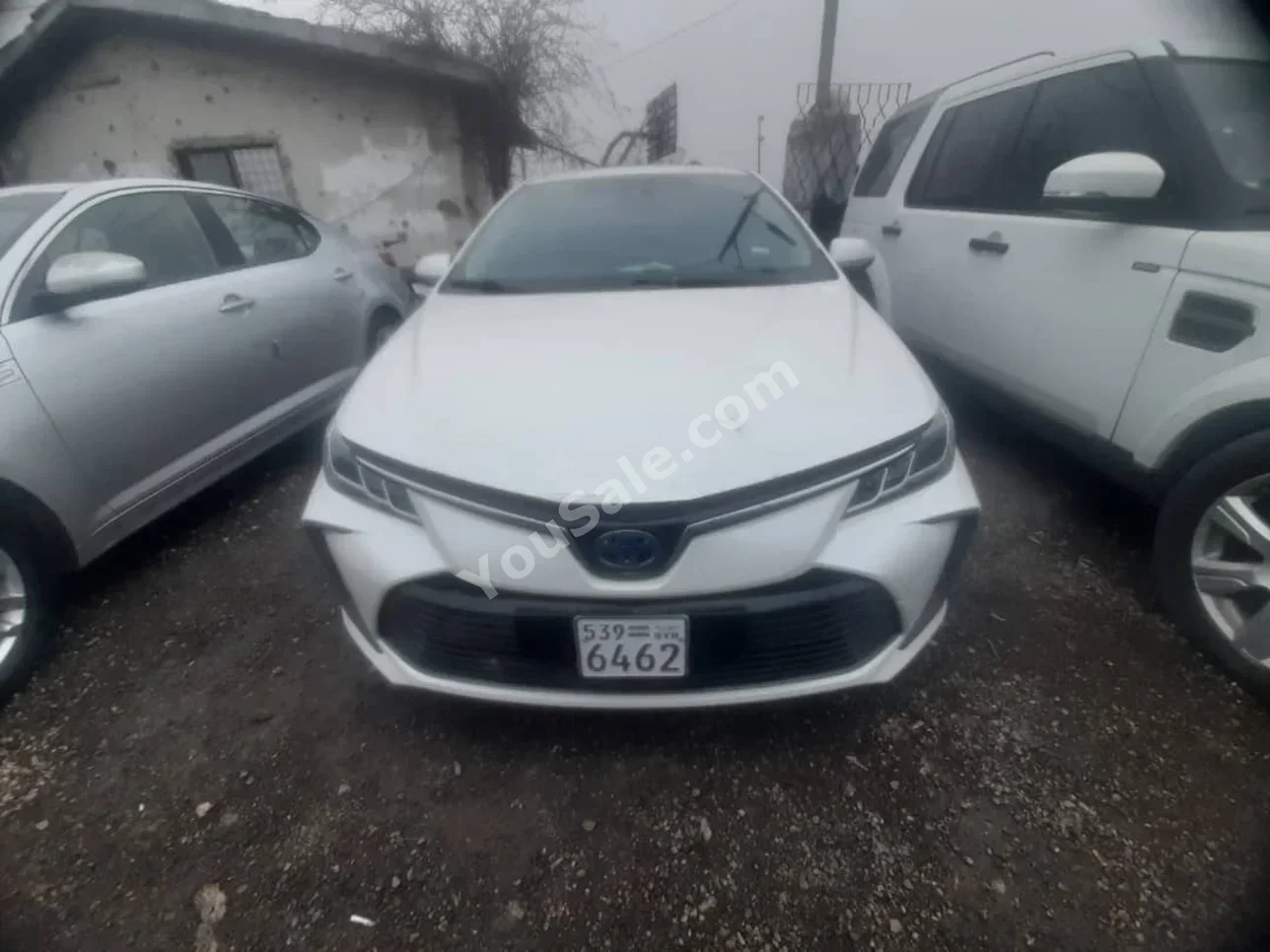 Toyota  Corolla  2021  Automatic  115,000 km  4 Cylinder  FWD  Sedan  White  Gasoline