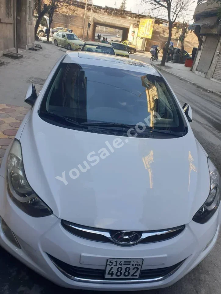 Hyundai  Avante  2016  Automatic  155,000 km  4 Cylinder  FWD  Sedan  White  Gasoline