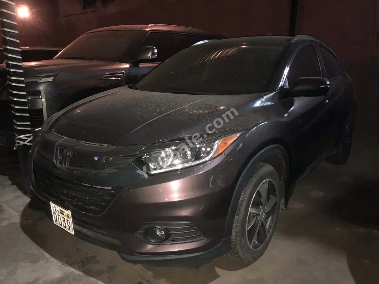 Honda HRV 2022 Automatic 45,000 km 4 Cylinder AWD SUV Brown Gasoline